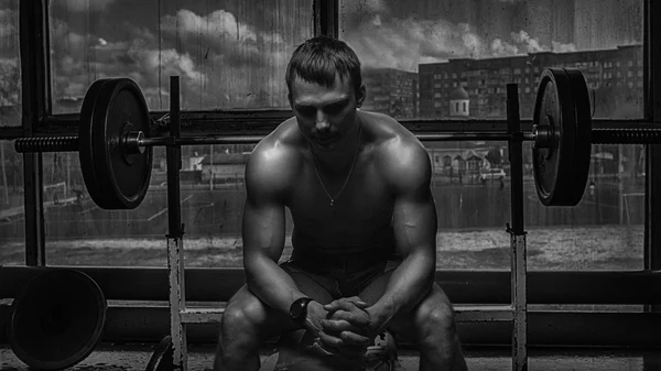 Chasing the Elusive One-Rep Max: PRs, Sibling Rivalries, and Unlocking My Inner Mom-Strength